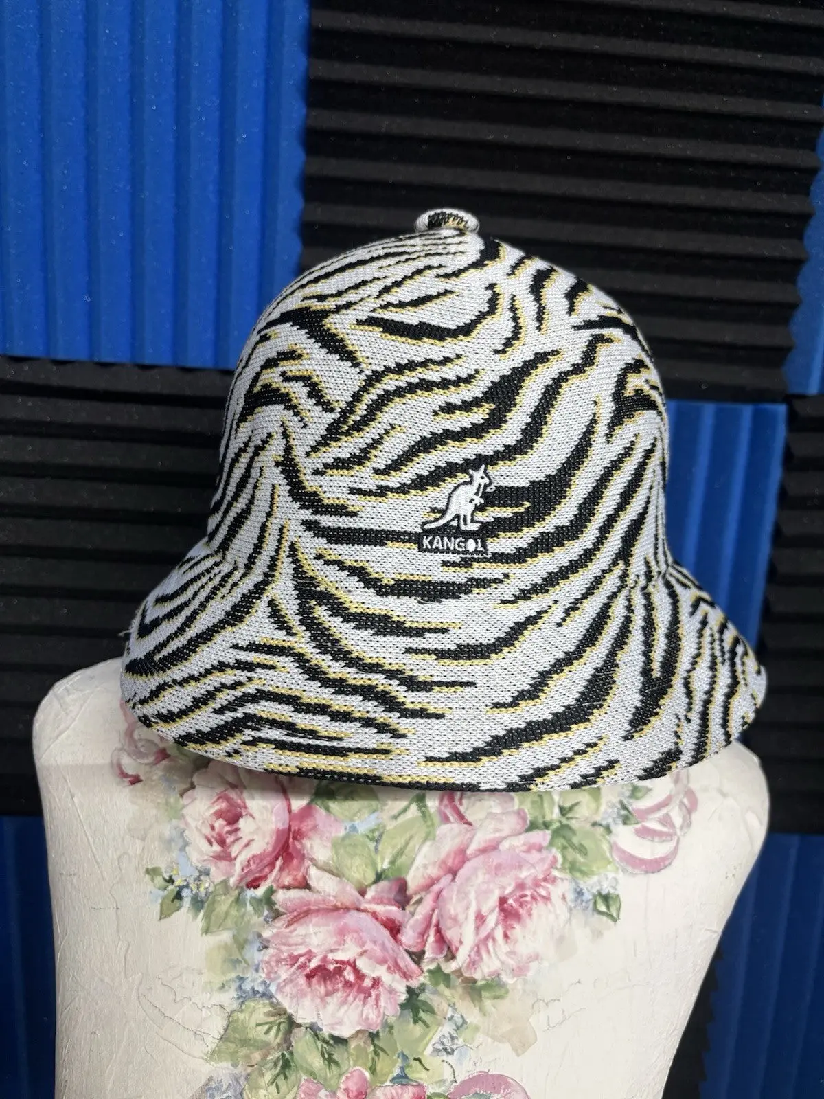 Kangol Carnival Casual | Patterned Bucket Hat K3411 Size XL