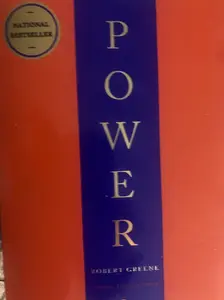 The Concise 48 Laws Of Power (The Robert Greene Collection)