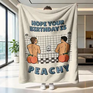 Fun Peach Pattern Flannel Blanket, Soft Skin-Friendly Warmth, Ideal for Sofa Bedroom Nap, Multi-Scene Use, Cozy and Comfortable