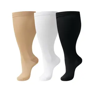 3 pairs of elongated compression stockings. Elongated version is wide for the calves. Suitable for both men and women. Elastic, breathable, with a casual and sporty style.