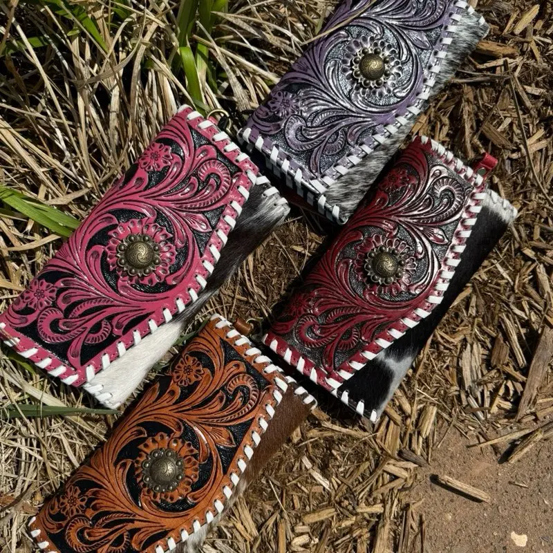 Women's Handcrafted Leather Wallet with Elegant Floral Embossing, Casual and Durable Accessory for Daily Use, Distinctive Colors, Fashion Leather Wallet, Everyday Carry, Embossed, Casual Fold Wallet