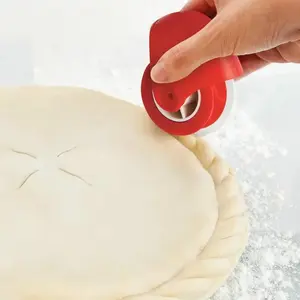 Versatile Manual Pie Edge Cutter - Easy-to-use pastry wheel for perfect edges, ideal kitchen gadget for baking enthusiasts Kitchen Cooking Accessories Kitchenware