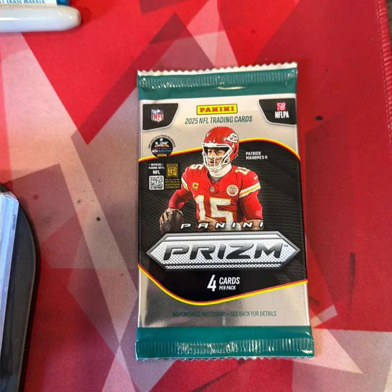 NFL BLASTER PACK w/ CASE HIT LIVE