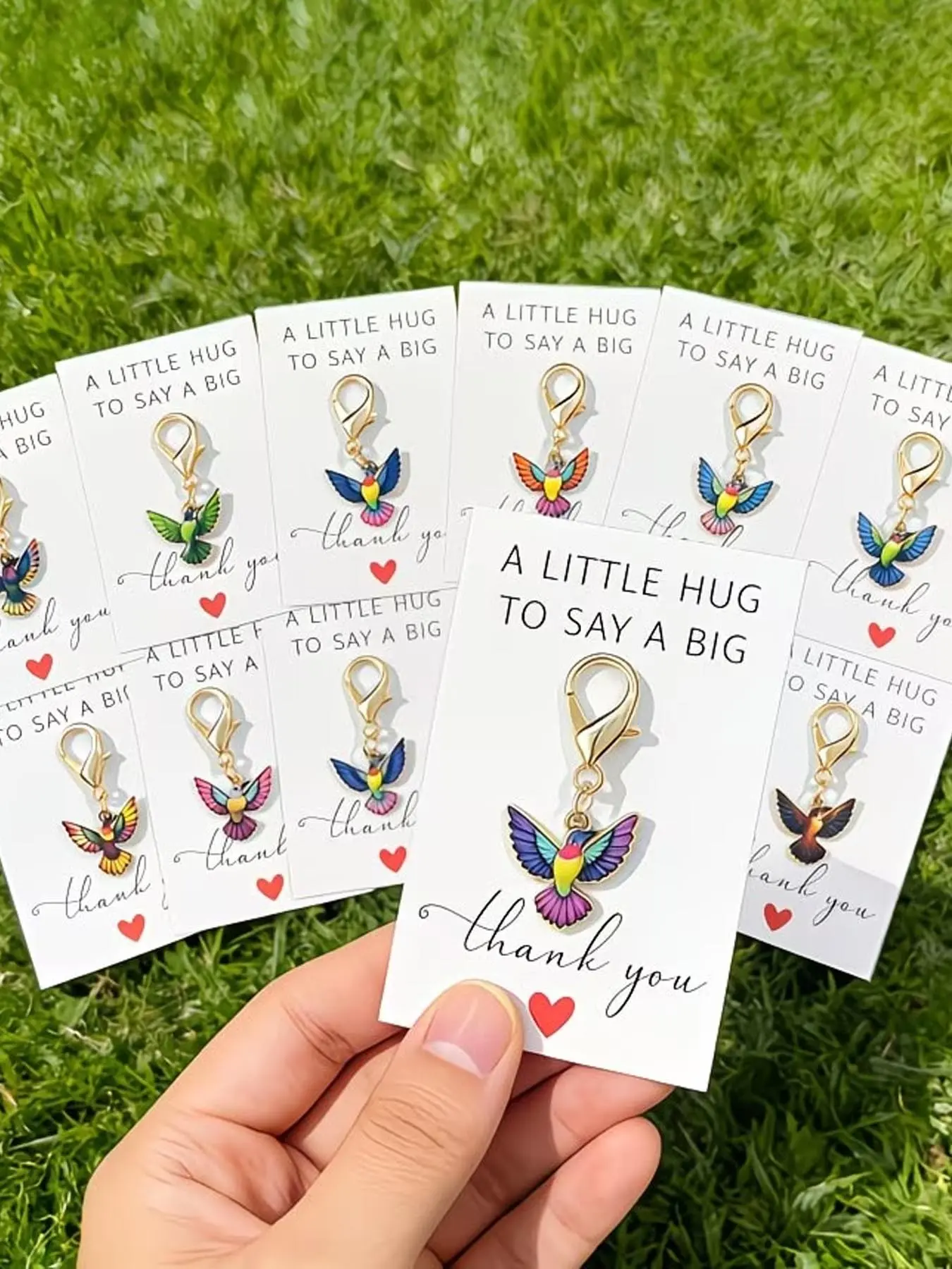 12pcs Colorful Hummingbird Keychains with Thank You Cards, Cute Keychains, Enamel Bird Key Rings, Keychain Charms, Keychain Decor, Suitable for Backpacks, Handbags, Hummingbird Gift for Female Bird Lovers, Party Favors and Thank You Gifts