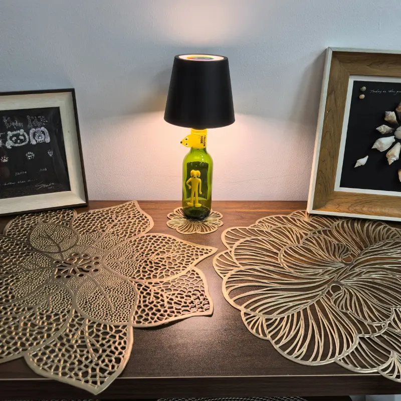 [Summer Picks] Aesthetic Flower Pattern PVC Table Mat Set (6 Pcs) - Heat-Resistant, Non-Slip, Waterproof Placemats for Home Kitchen, Wedding Party Decor, Valentine's Day Gift
