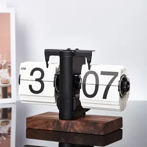 Vintage Wooden Mechanical Flip Clock - Desktop Decor Accent