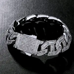 Rectangular Synthetic Zirconia G-Shape Bracelet, 1pc - Elegant, Modern, and Lightweight Jewelry