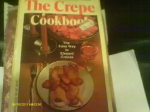 USED-The Crepe Cookbook: The Easy Way to Elegant Crepes by Consumer Guide (Unknown)