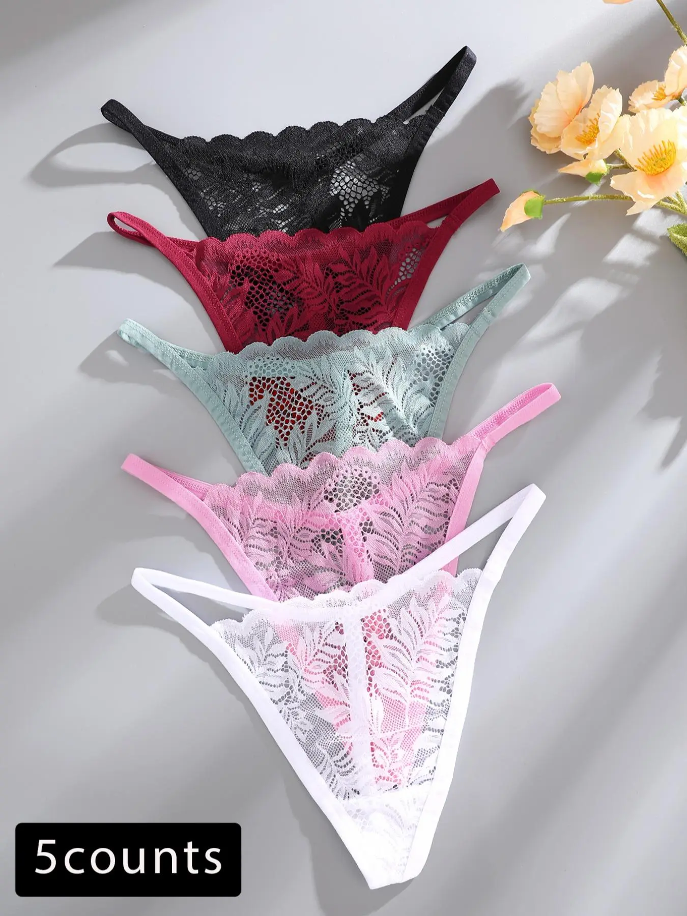 Women's Leaf Print Lace Sexy Thong Panties, Soft Comfy Breathable Scallop Trim Knicker for Daily Wear, Ladies Underwear for All Seasons, Fit Panties, Lace Trim Knickers