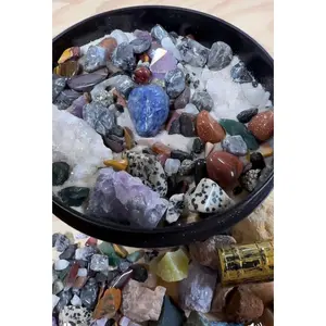 MINI MINER ALIENS NATURAL CRYSTAL QUART MINING BUCKET