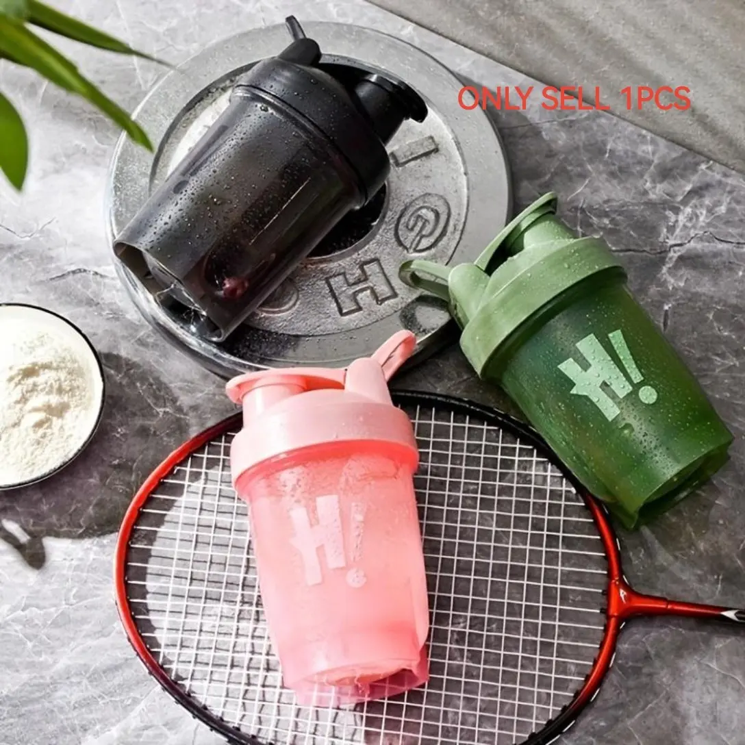 Portable Manual Shaker, Drink Shaker, Shaker Bottles for Protein Mixes, Mixing Bottle for Protein Powder, Smoothies, Gym, Travel, Leak-Proof Rotating Lid, Matte Surface, Suitable for Home, Office, Outdoor Use, Ideal Fitness Gift