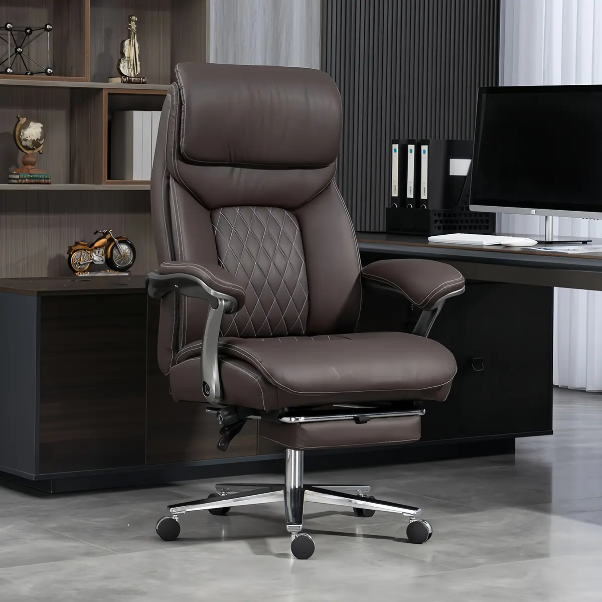 【Summer sale】Big and Tall Office Chair 600 lbs Extra Wide Leather Luxury Executive Chair with Retractable Footrest, Heavy-Duty Ergonomic Chair, High Back Computer Chairs with Adjustable Height
