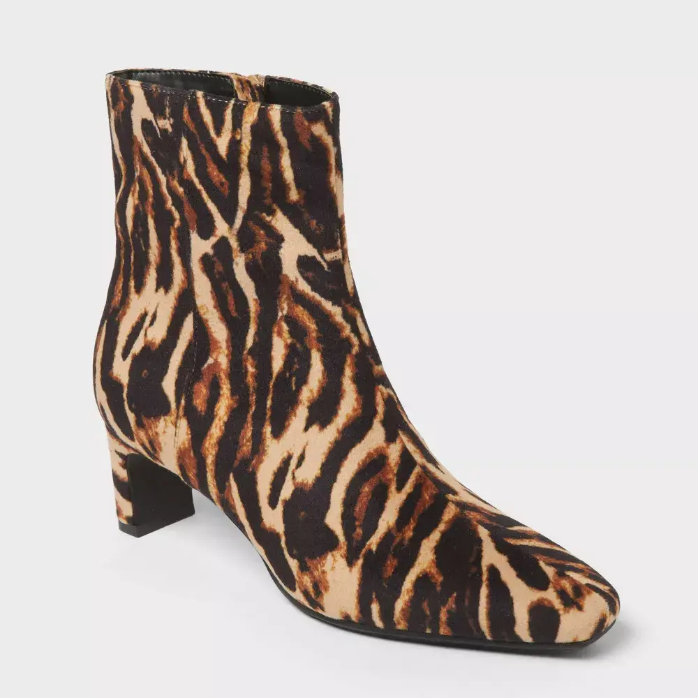 Women’s Tigris Boots with Memory Foam Insole – A
