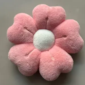 Daisy Shape Plush Pillow, Comfortable Cute Decorative Cushion, Soft Multicolor Fabric, Perfect for Bed and Sofa, Cozy Floor Pillow