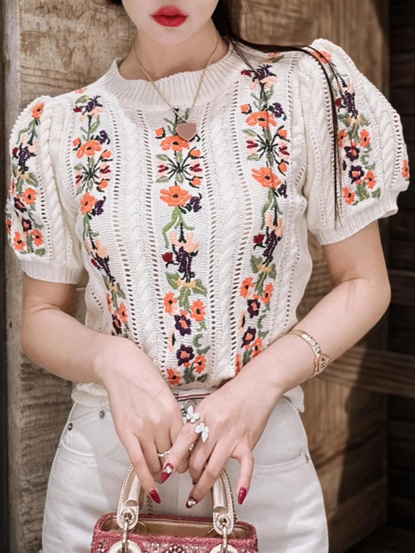 Women's Floral Embroidery Sweater Pullover, Elegant Chic Short Sleeve Jumper for Summer, Fashion Women's Knitwear for Daily Wear, Knitting
