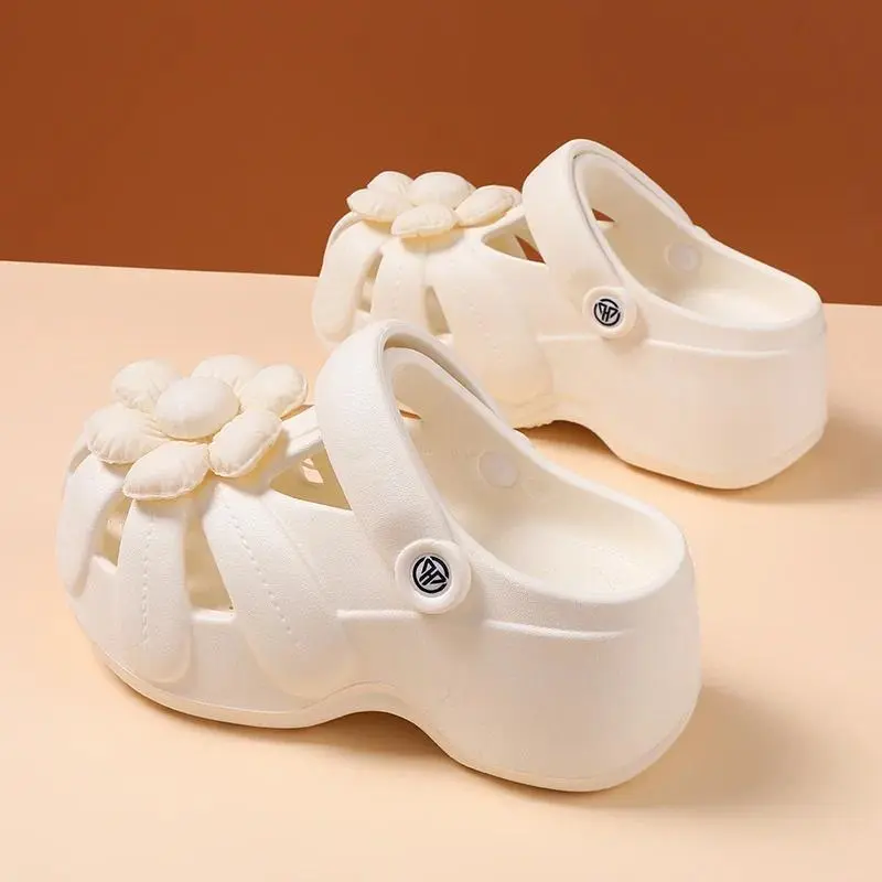 2026 New Women Platform Clogs with Flower Decor,EVA Thick Sole Wedge Sandals Non-slip Breathable Garden Shoes Summer Beach Shoes
