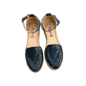 Huarache Black Sandal - Hippie Vintage Mexican Style - Colorful Leather Huaraches with Plain Design