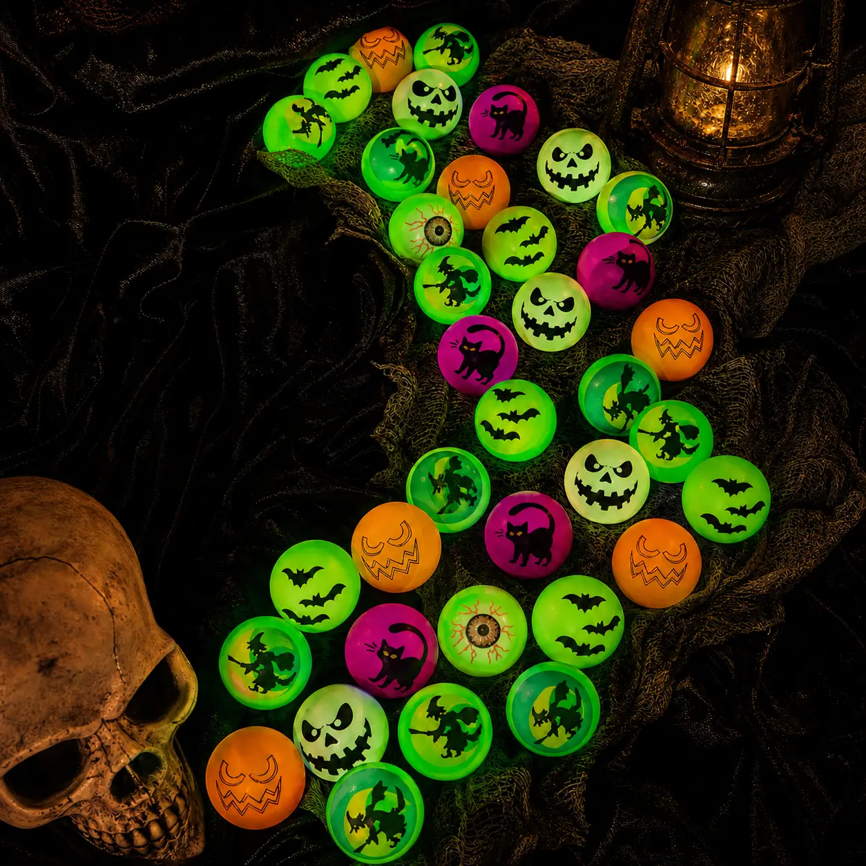 25/50/75/100 PACK Halloween Bouncy Balls, Glow in The Dark Bouncing Balls Eyeballs for Halloween Party Favors Decorations, Halloween Goodie Bag fillers, Trick or Treating School Classroom Game Prizes Party Home Deco