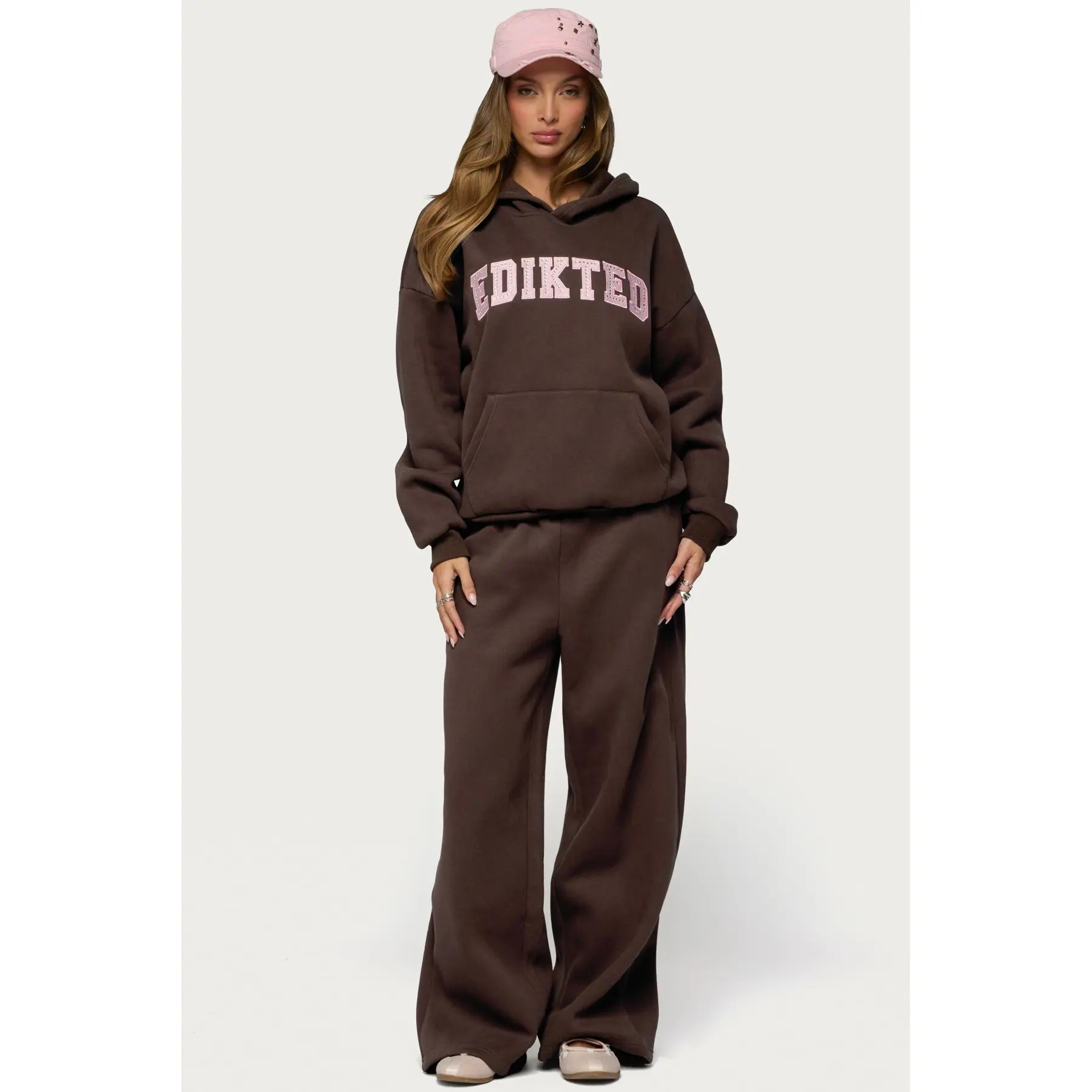 Edikted Glow Rhinestone Sweatpants
