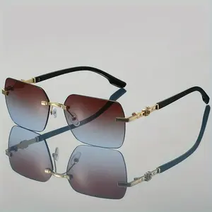 1 Pair Women's Square Frame Gradient Lens Glasses - Metal Frame & Polycarbonate Lenses, Comfort Fit Hinges, Lightweight Luxury Eyewear for Everyday & Holiday Fashion Accessory, Sophisticated Style, Highquality Lenses