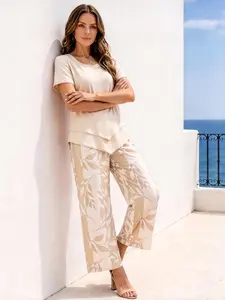 Casual two-piece set: short-sleeve top with an asymmetrical hem + plant-print capri pants, comfortable women’s outfit for home and going out Shortsleeve Apricot Color Womenswear