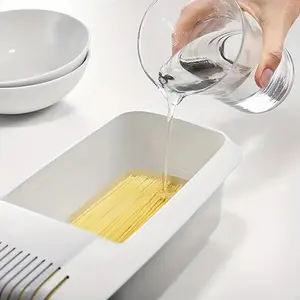 Microwave Pasta Cooker 4-Person Set, No Boiling Water Needed, Non-Stick Design, Easy Clean, Durable Food-Grade Plastic, Space-Saving Kitchen Tool Noodles Cooker