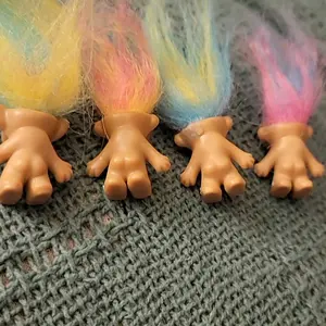 20pcs/30pcs Dual-Color Long Hair Ugly Doll Plastic Figurines, Small Sculpture Decorations, Easter Gift, Perfect Birthday Present