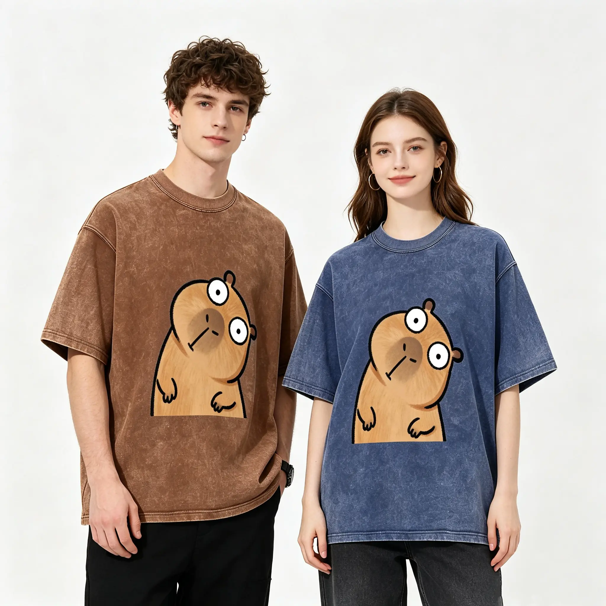 Vintage-Washed T-Shirt with Surprised Capybara Graphic, Unisex Oversized Streetwear Top, Stylish Casual Summer and Nightwear Tee, Basic, Black, Jeans, All Seasons