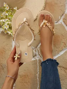 Trending Shell Fringe Sandals for Women, Bohemian Style Toe-Post Slippers, Beach Vacation Outdoor Wear, Textile Upper, Eva Sole