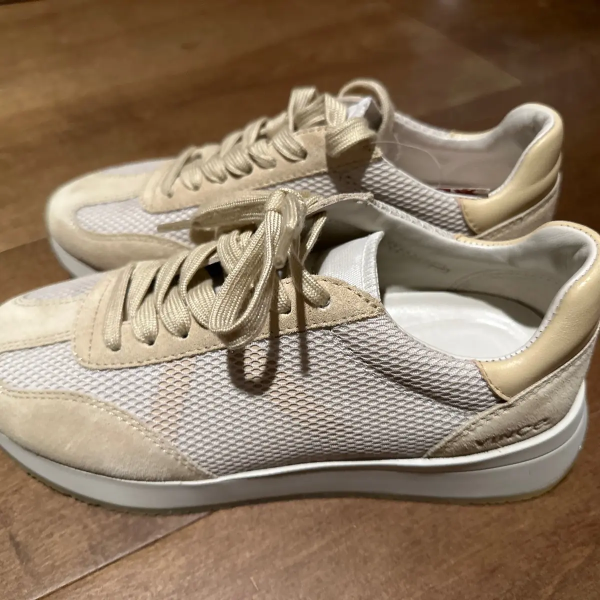 Vince sneakers 5.5