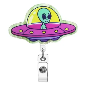 A retractable clasp with alien flying saucer cartoon shape, which can be used to hang badges. The style is sci-fi and playful, suitable for scenes that love extraterrestrial and sci-fi elements, Pin, Retractable Badge Reel
