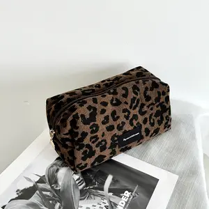 Fashion Leopard Print Makeup Bag, Large Capacity Cosmetic Storage Bag, Makeup Organizer Pouch, Versatile Storage Bag for Skincare, Lip Balm, Makeup Brushes