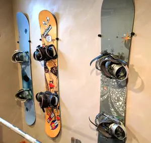 The Cinch Snowboard Display | Floating Rack | 1 Board