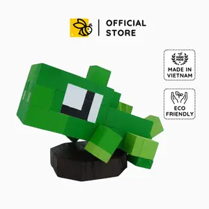 Chameleon Wood Model - Handmade Pixel Art Decor, DIY Wooden Toy, Unique Gift for Him & Her