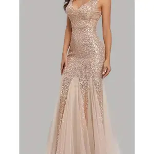 Elegant Sequined V-neck Bodycon Gown - Sleek Mermaid Hem Party Dress, Durable Comfort for All Seasons