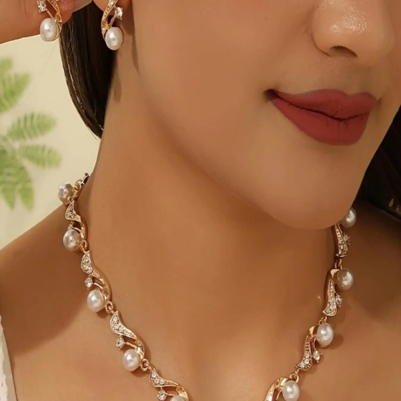 Elegant Pearl and Crystal Jewelry Set, Irregular Pearl Necklace and Earrings, Perfect for Holidays and Concerts, Pearl Accent, Pearl Earrings