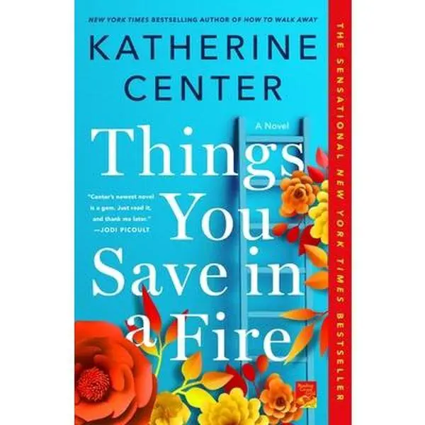 USED Book - Things You Save in a Fire by Center, Katherine (Paperback) - english
