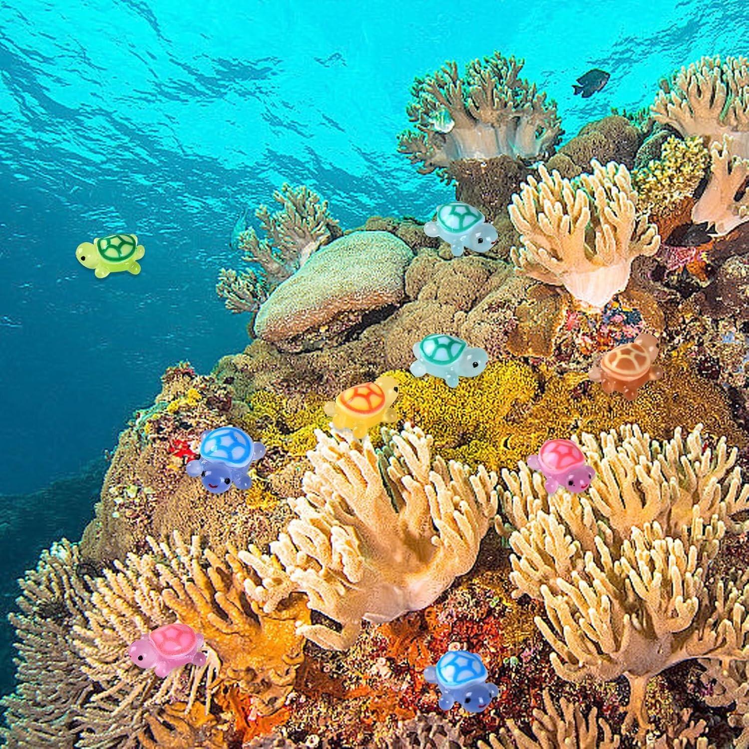 30PCS Luminous Mini Resin Turtles, Resin Animals, Mini Turtles, Marine Craft Decoration, Suitable for Decoration of Gardens, Parties, Miniature Landscapes (Random colors)