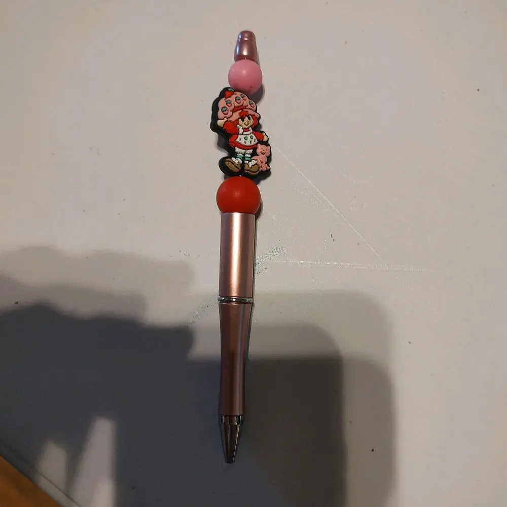 strawberry girl pen