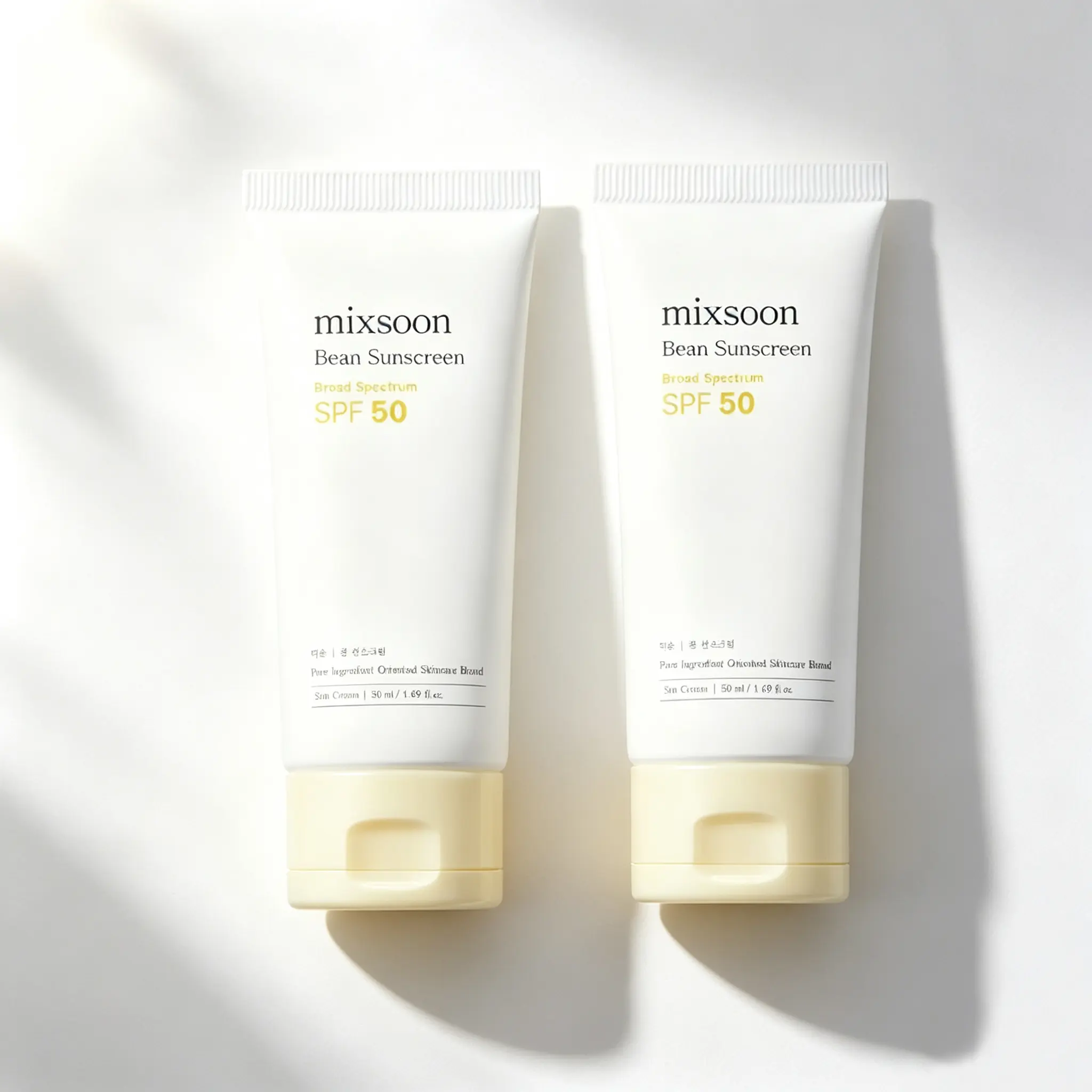 [mixsoon] Airy Bean Facial Sunscreen, 1.69 fl.oz - Gentle SPF50 UV Protection, No White Cast, Lightweight Hydration for Daily Makeup-Layering Routine