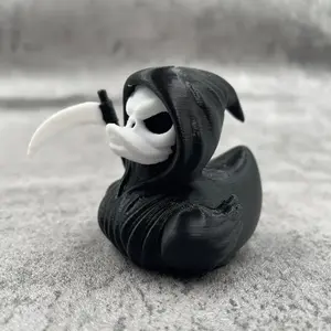 Gothic Death Duck Garage Kit, Unique Gothic Gift & Collectible, Dark Satanic Evil Duck Figurine for Desktop Home Decor