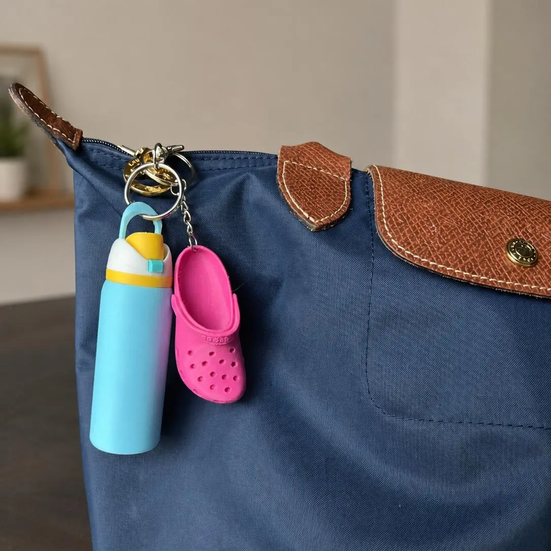 Cute Mini Water Bottle Keychain – 3D-Printed Small Essentials Holder & Bag Charm