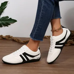 Women Breathable Skate Shoes Lightweight Versatile Summer Fashion Walking Shoes