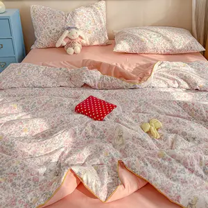 Pink Cherry Blossom Print Summer Lightweight Quilt Ultra-soft and skin-friendly air-conditioning quilt, summer cooling blanket Ideal for summer use in bedrooms, offices, beds, living rooms, and home relaxation