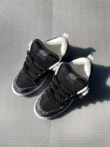 New Low-Top Sneakers Trendy Men's Fashion Casual Athletic Trainer Canvas Shoes, Versatile Skateboard Shoes for All Seasons, Unisex Big Size Sports Shoes, Minimalist Casual Shoes