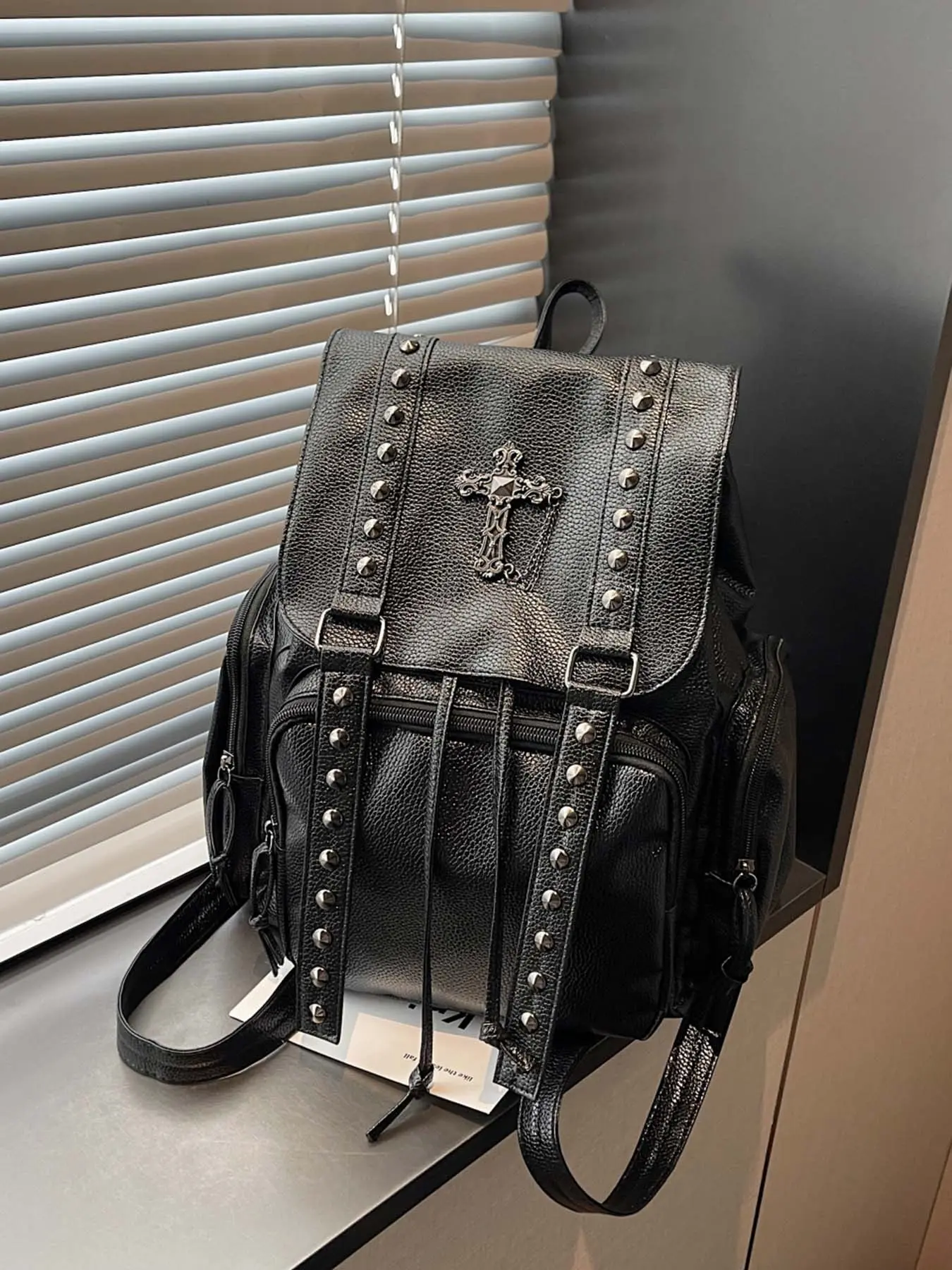 Punk Retro Cross Stud Rivet Backpack, Trendy College Bookbag, Versatile Multi-Color Street Fashion Travel Bag, Casual Daypack Backpacks for Daily Commuting, School & Parties