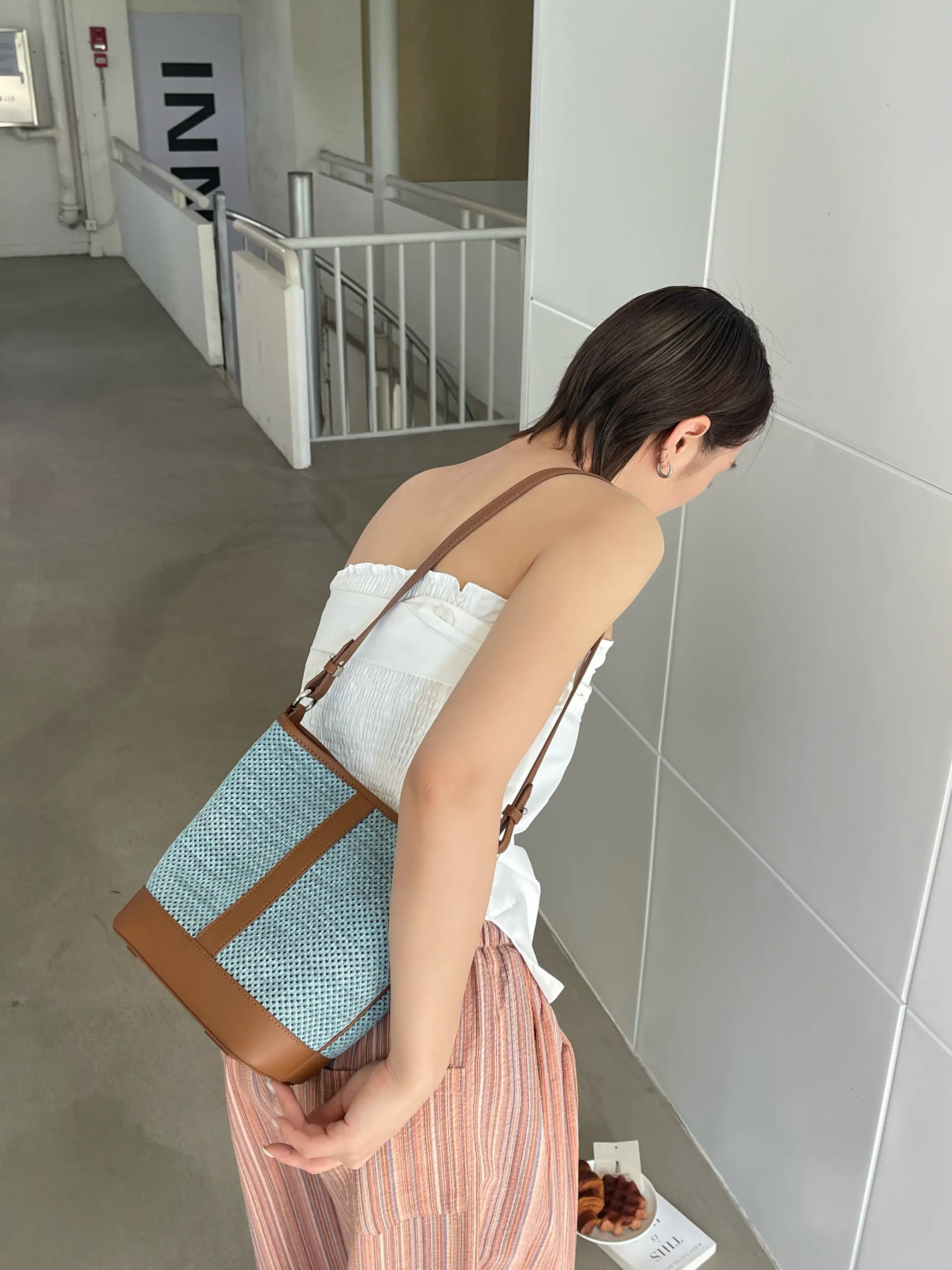 Polyester & Spandex Fly Woven Bucket Crossbody Bag Women Adjustable Leather Strap Summer Vacation Shoulder Purse