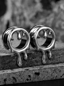 vanku 2pcs 316L Stainless Steel Droplet Ear Gauges Tunnels Studs, Expander Piercing for Women Men, Body Jewelry Plugs Stretcher, All Seasons, Punk Earrings