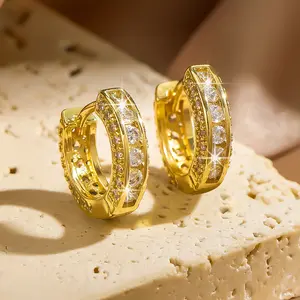 Light luxury style inlaid synthetic zircon earrings, dual color double row design, suitable for daily commuting/going out for dates/giving gifts, men's and women's street style earrings, fashionable cubic zirconia ring earrings durable accessory