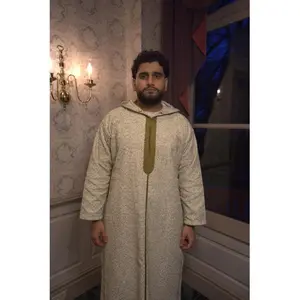 Cold Sandstone Cream Djellaba Moroccan Thobe for Men Winter Thobe Warm Arab Clothing Modest Wear Traditional Embroidery Comfortable Hood Relaxed Fit